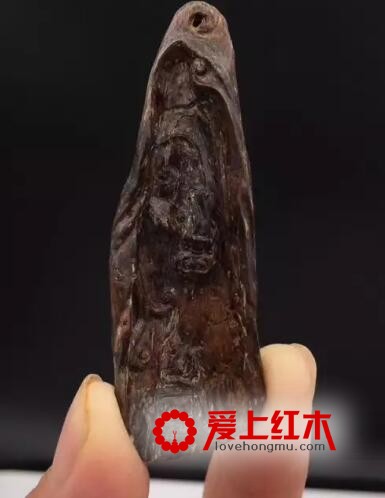 沉香沉水瑞兽吊坠挂件 加里曼丹正区味道明显-1