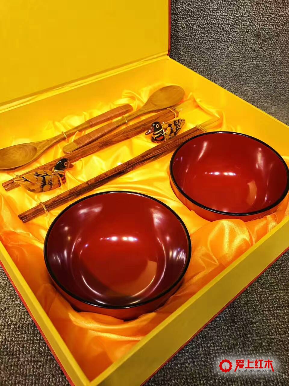 酸枣木龙凤对碗 大漆工艺耐高温工艺细腻-3