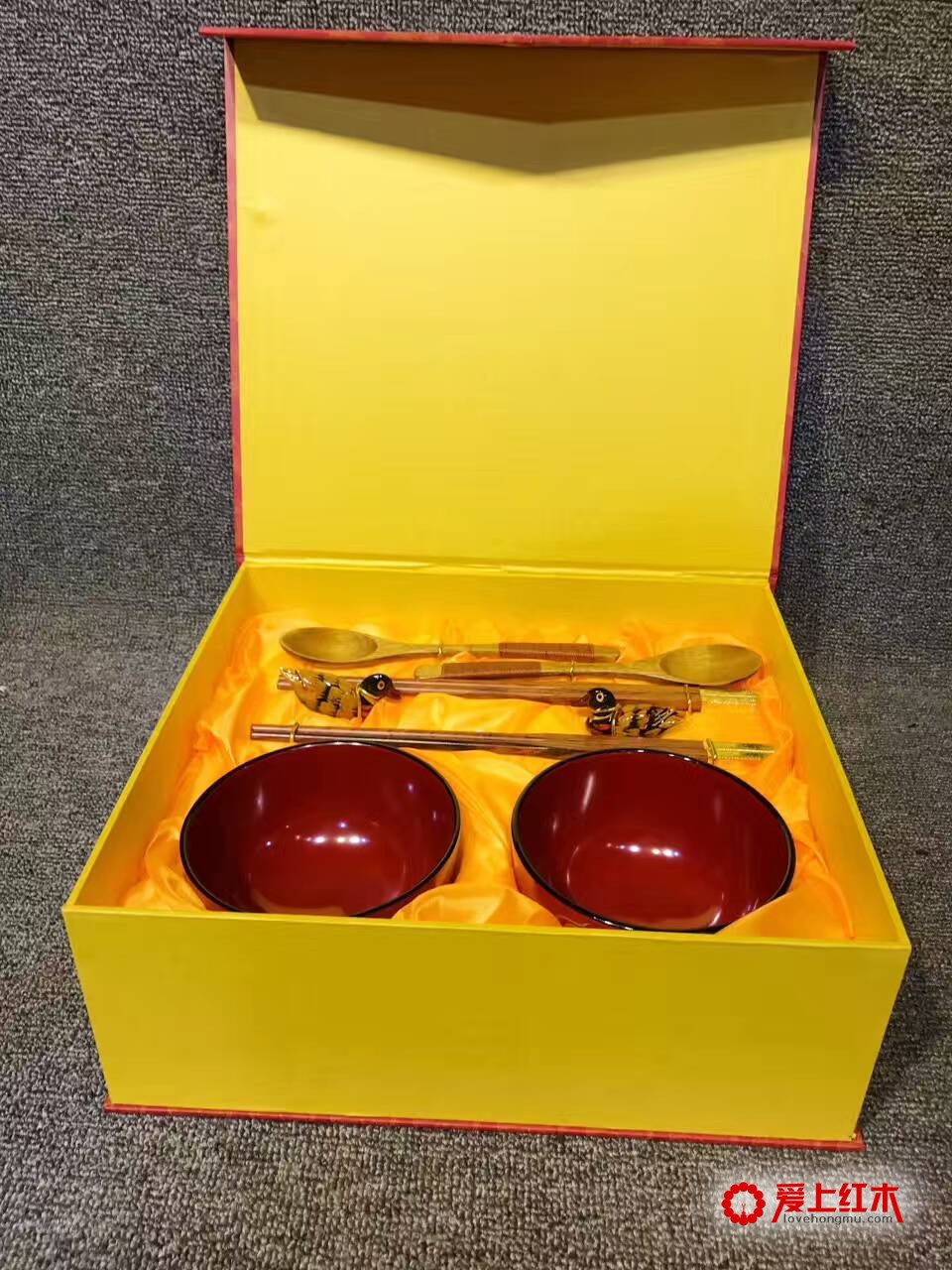 酸枣木龙凤对碗 大漆工艺耐高温工艺细腻-4