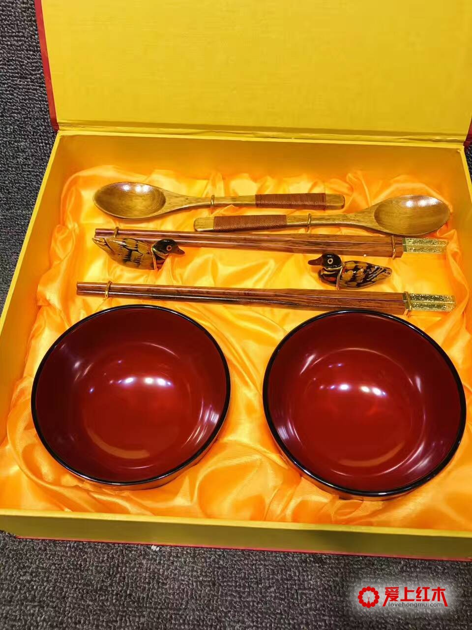 酸枣木龙凤对碗 大漆工艺耐高温工艺细腻-5