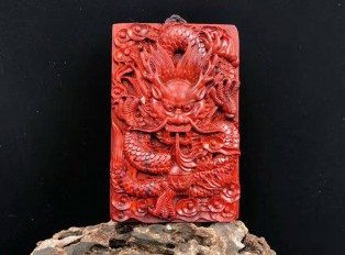 印度小叶紫檀双面雕龙牌 颜色深厚造型独特