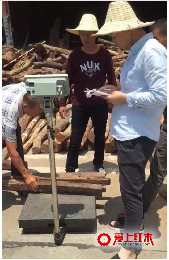揭示红木家具业萧条鲜为人知的秘密-3