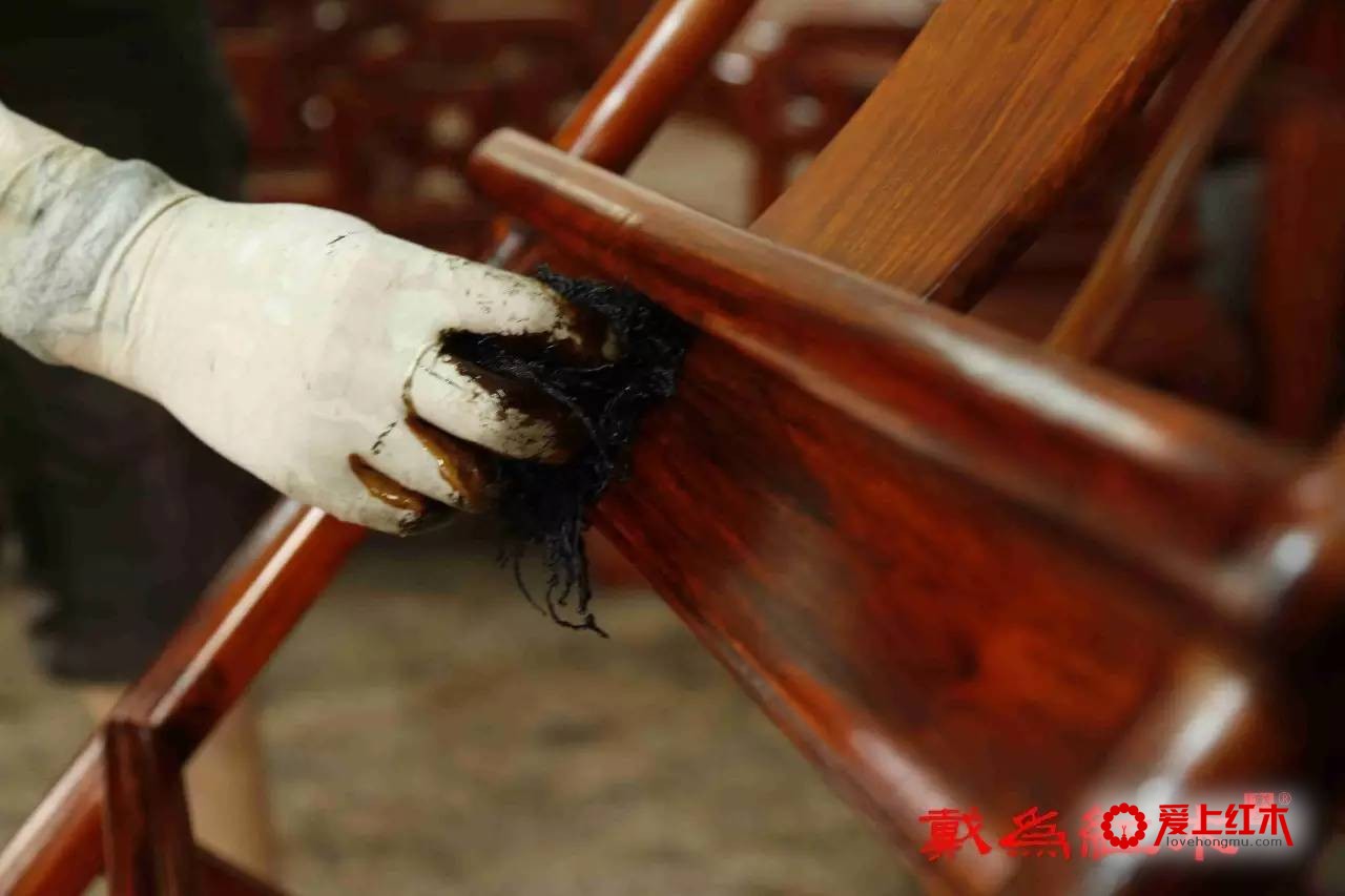 购买红木家具通常会遇上哪些问题？如何选购红木家具?