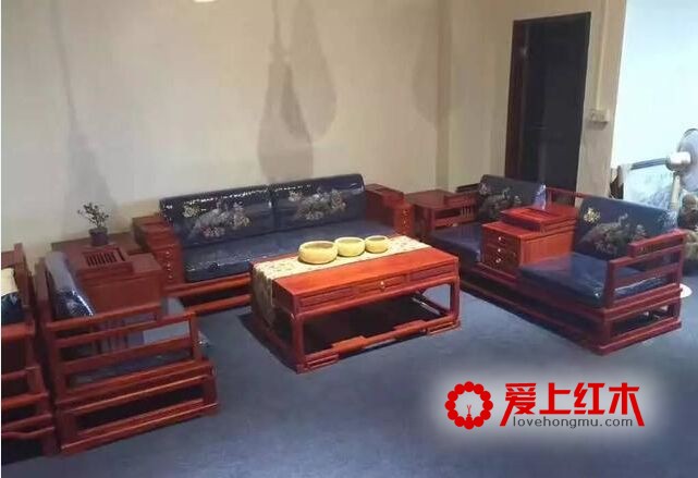 以时尚文化为主导的现代社会，红木家具该何去何从？-2