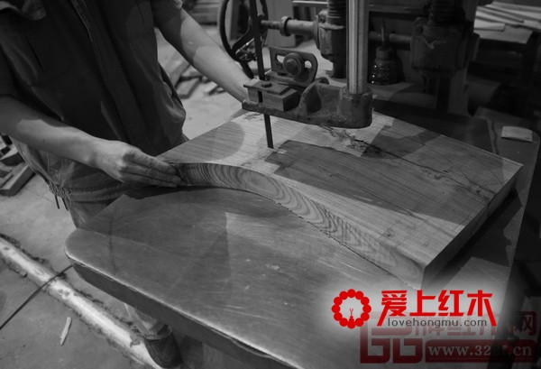 7道工序精心打造国寿红木新明式红木家具-3