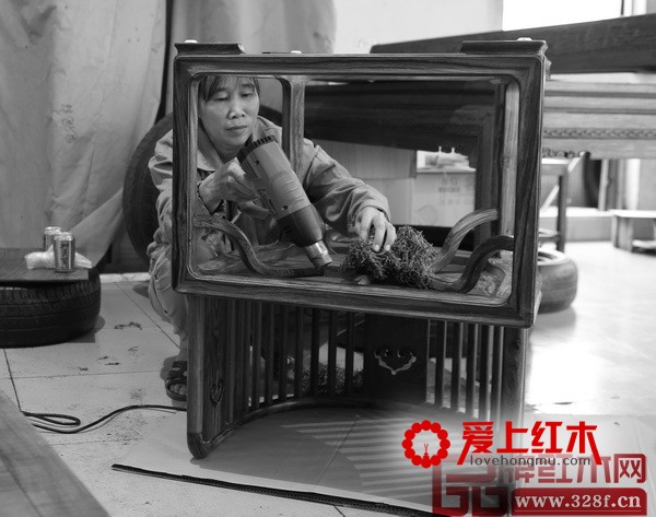 7道工序精心打造国寿红木新明式红木家具-10