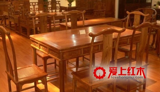 疯狂的木头霸气归来_比房价更疯狂