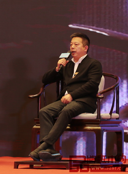 东阳市红木家具行业协会常务副会长张向荣谈红木行业中的匠心精神-2