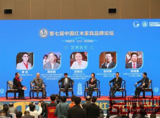 全联艺术红木家具专委会主席团主席张锡复谈红木保健市场