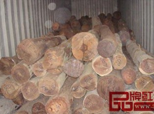 昆明海关查获价值12.4万元交趾黄檀走私案