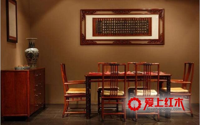 红木家具：懂材性方可得经典-1