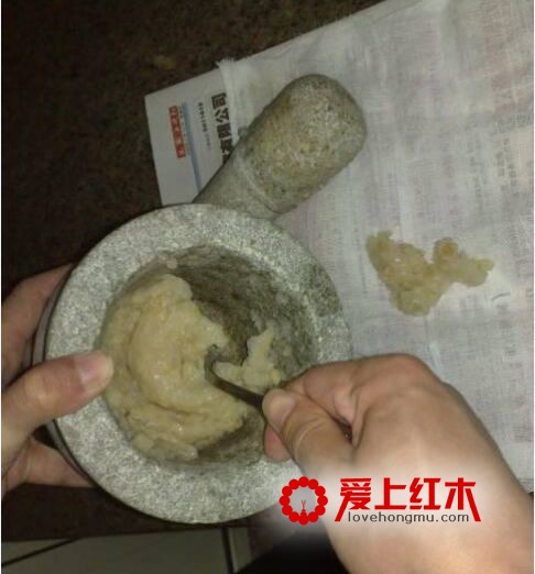 古典红木家具用什么胶水粘合？解析鱼鳔胶的制作过程-7