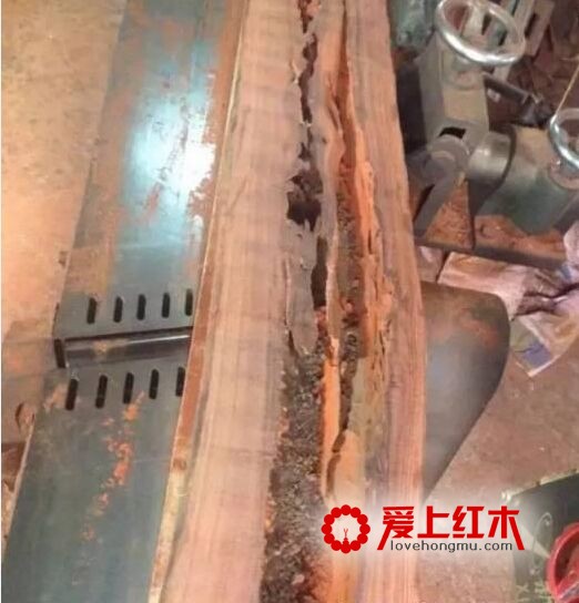 都在说红木家具价格昂贵？那是你不明白开料的成本-7