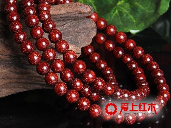 一串优质的小叶紫檀手串需要具备哪些条件？-2