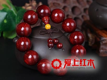 一串优质的小叶紫檀手串需要具备哪些条件？-3