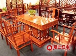 买红木家具就应该了解榫卯！