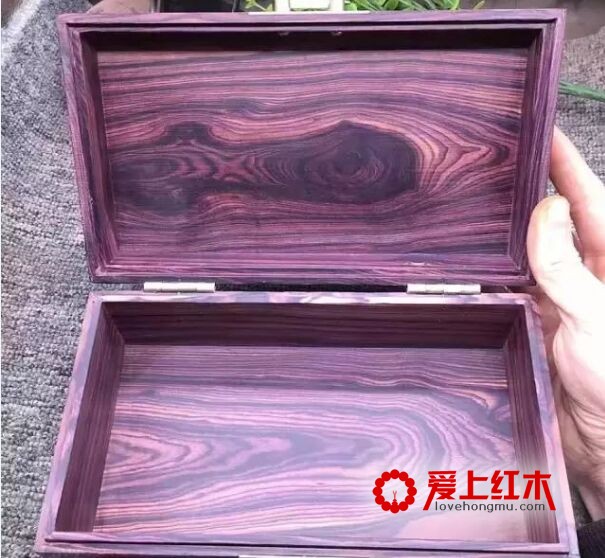海南黄花梨又出孪生兄弟“紫花梨”-10
