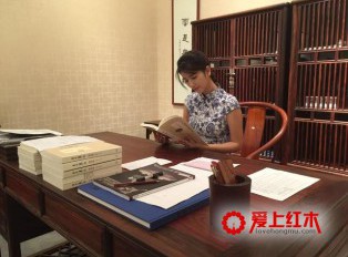 红木家具究竟是上漆好还是烫蜡好？