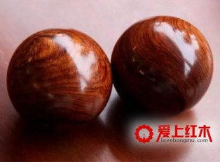 正宗海南黄花梨的七大特征