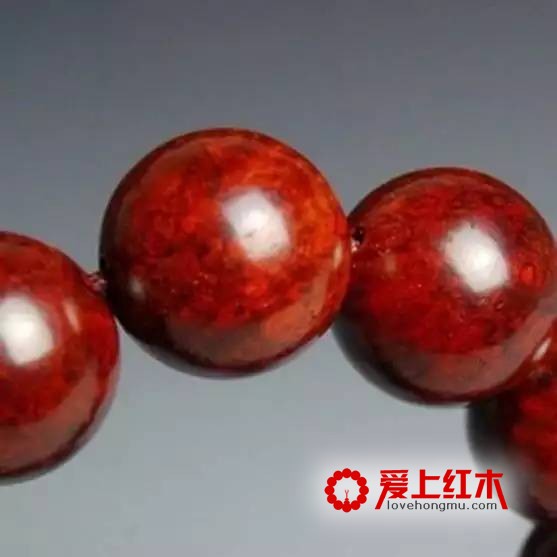 紫檀中不同纹理在横切面纵切面以及珠子上的表现形式介绍-6