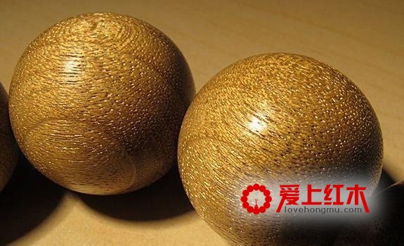 金丝楠木界的“李鬼”以及如何鉴别金丝楠木手串-3