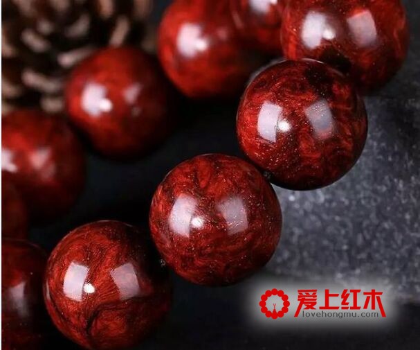 包浆决定红木手串的价值？NO，价值藏在纹理中-2
