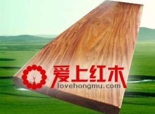大果紫檀与鸟足紫檀的区别以及如何鉴别？