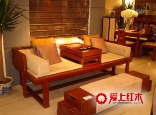 古典家具罗汉床大起底 源自何时有何用途