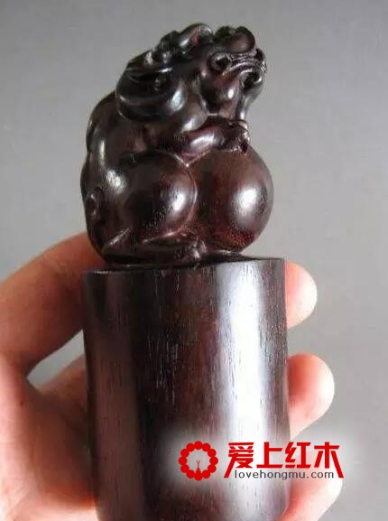 用小叶紫檀制作的十大文房用具-11