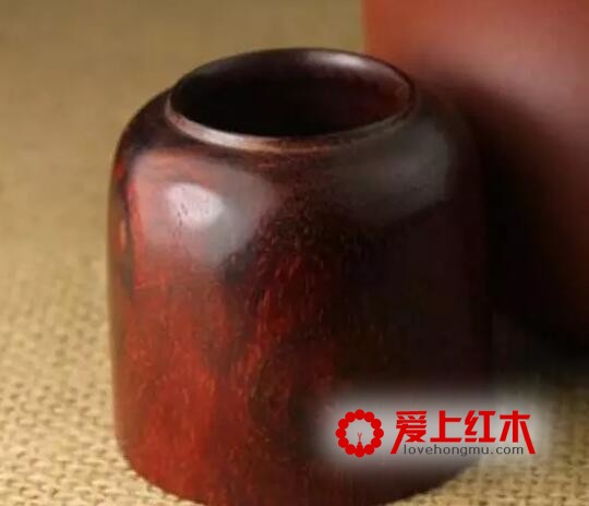 用小叶紫檀制作的十大文房用具-17