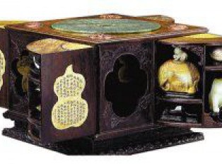 清乾隆 紫檀多宝格方匣 小小盒里藏乾坤