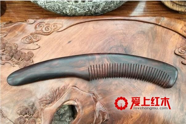 如何认清海南黄花梨，看海黄的莹光-4