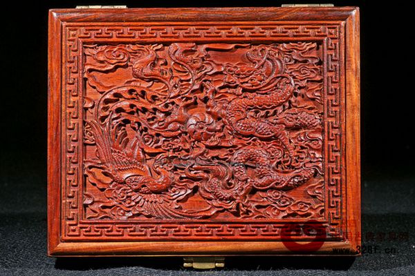 明清时期古董红木小件包括哪些种类 红木小件精品介绍