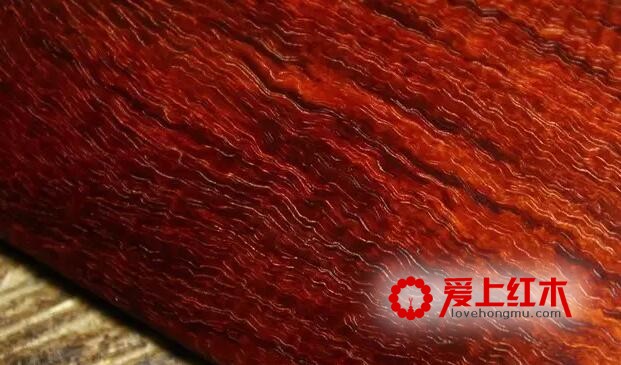 小叶紫檀最常见的8大纹理-3