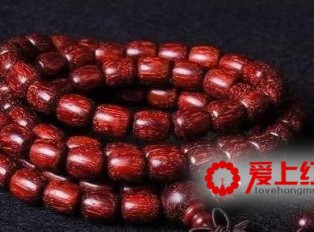 辟邪化煞：紫檀手串的功效作用