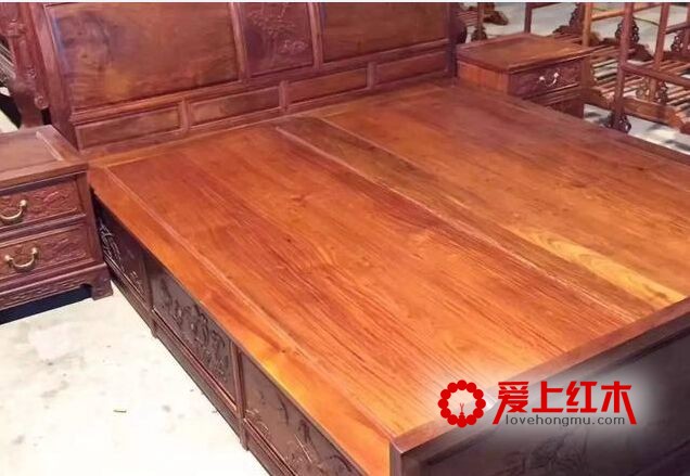 红木床：一抹动人的古雅风情-4