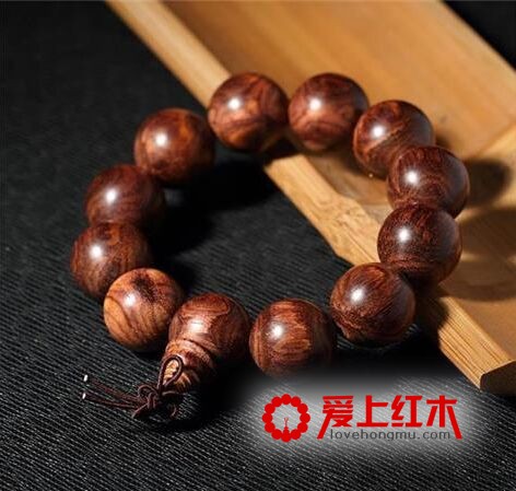 海南黄花梨、崖柏、沉香、蜜蜡手串盘玩雷区-1