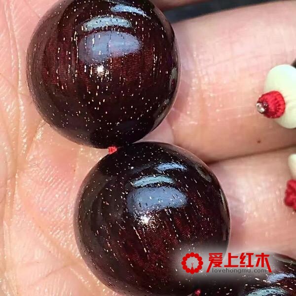 小叶紫檀手串这样盘才容易出包浆-7