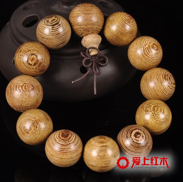 鸡翅木手串应该如何保养？-3