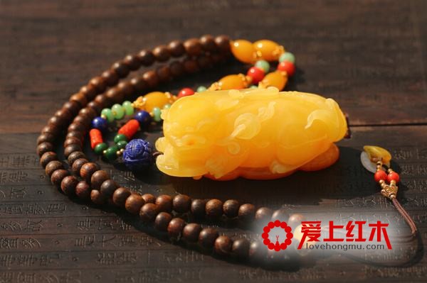 蜜蜡和琥珀的区别！