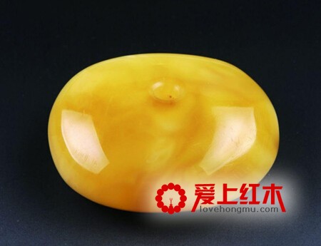 蜜蜡手串怎么保养？