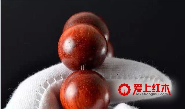 谨记！小叶紫檀手串保养的 “三大忌”-2