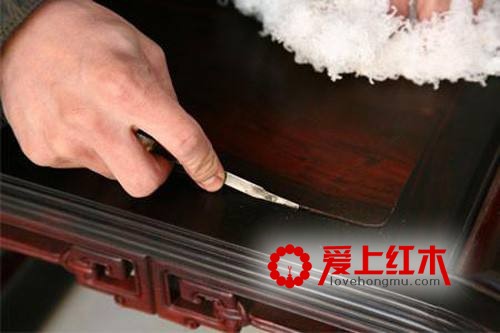 红木家具擦漆与擦蜡哪一种更好