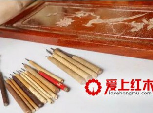 檀雕车间揭开传承有序檀雕手作师的神秘面纱