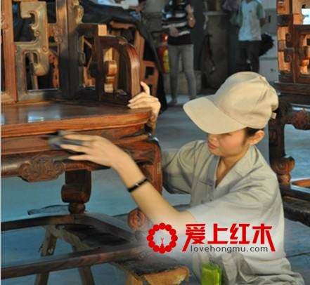 红木家具在收藏和保养上也有讲究