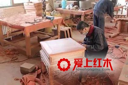 红木家具中的粉补工艺介绍 粉补算是瑕疵吗-1
