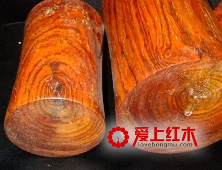 如何辨别黄花梨木真假！