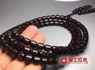 如何鉴别紫檀与黄花梨红木佛珠手串