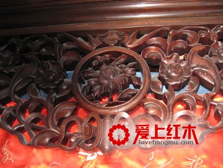 推荐雕花红木保养的诀窍