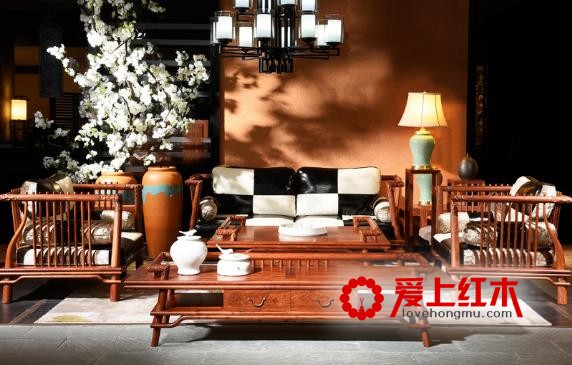 红木沙发摆放五要素，帮助避掉煞气-2